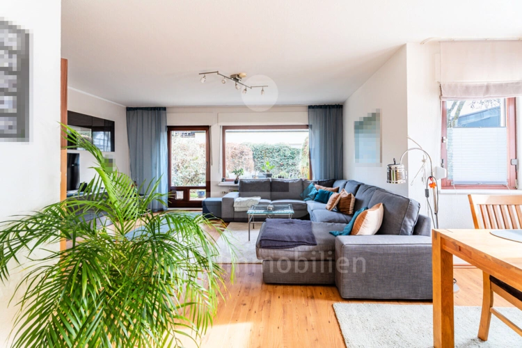 Wohn- und Esszimmer
