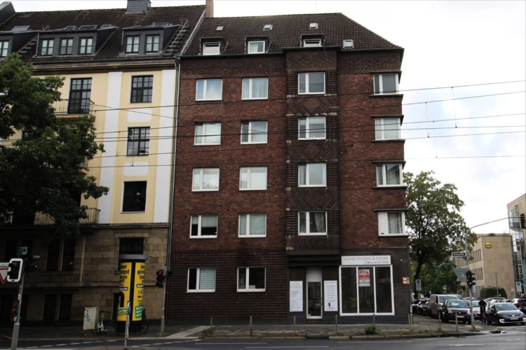 Straßenansicht_BrehmstrJPG