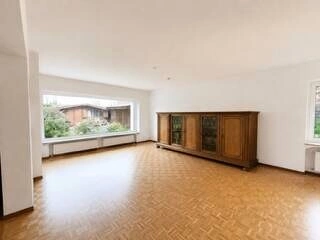 EG Wohnzimmer mit KI bearbeitet