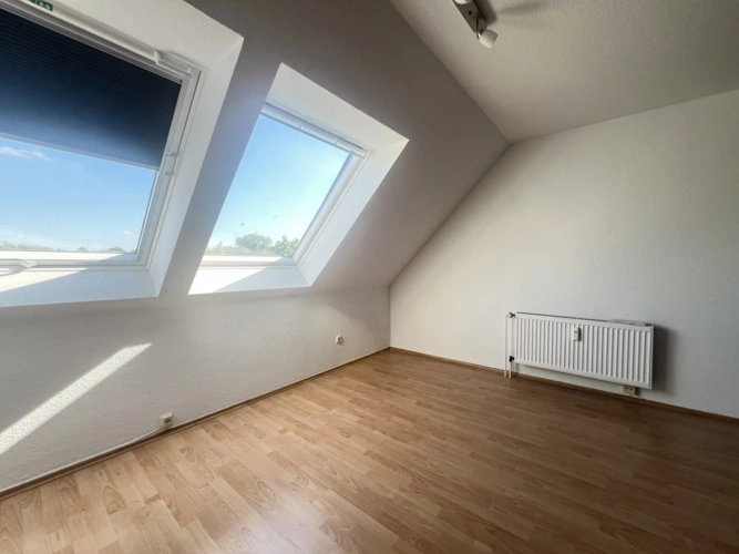 Kinder-/Arbeitszimmer