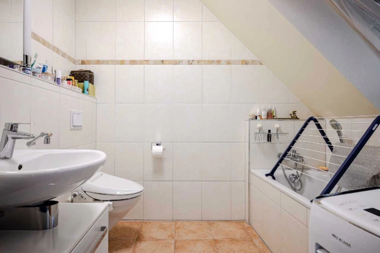 Badezimmer Dachgeschoss