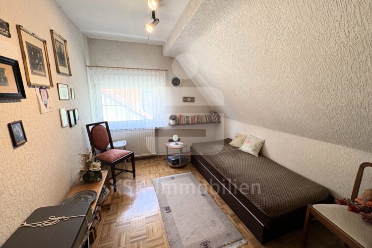Schlafzimmer 3