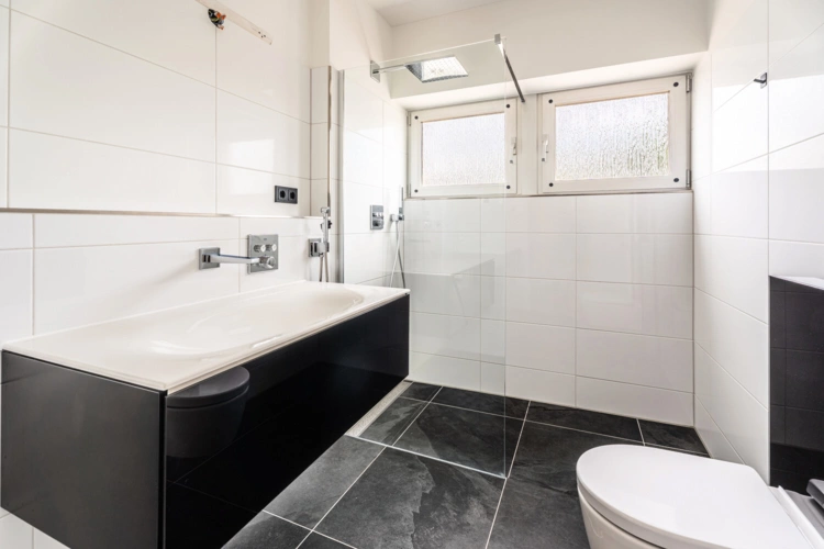 Erdgeschoss Badezimmer
