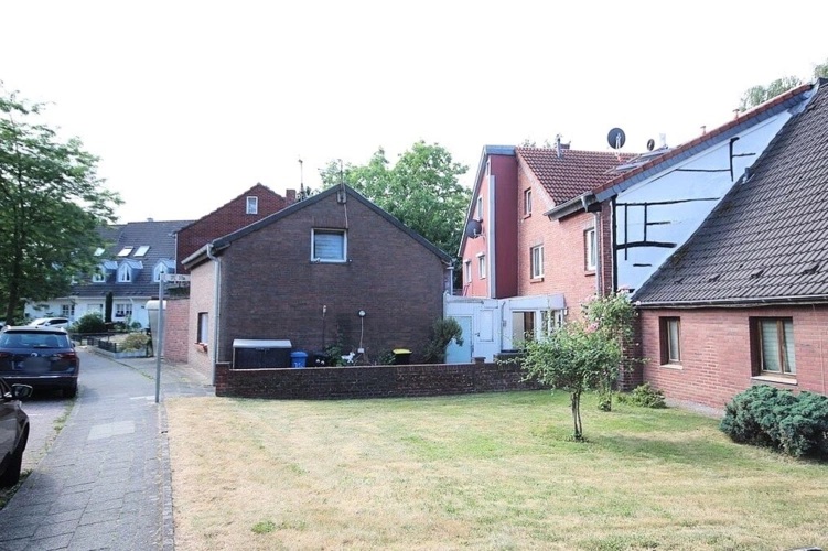 Straßenansicht