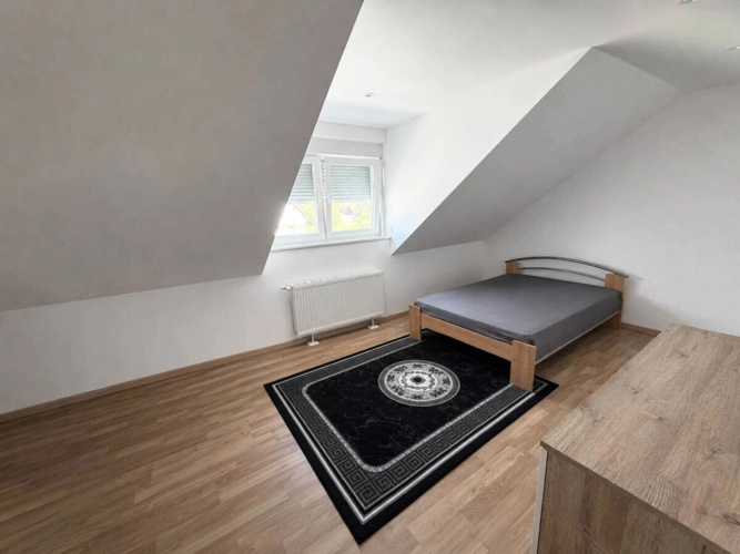 Schlafzimmer DG