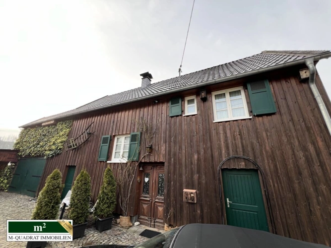 Blick aus dem Garten_Vorderseite