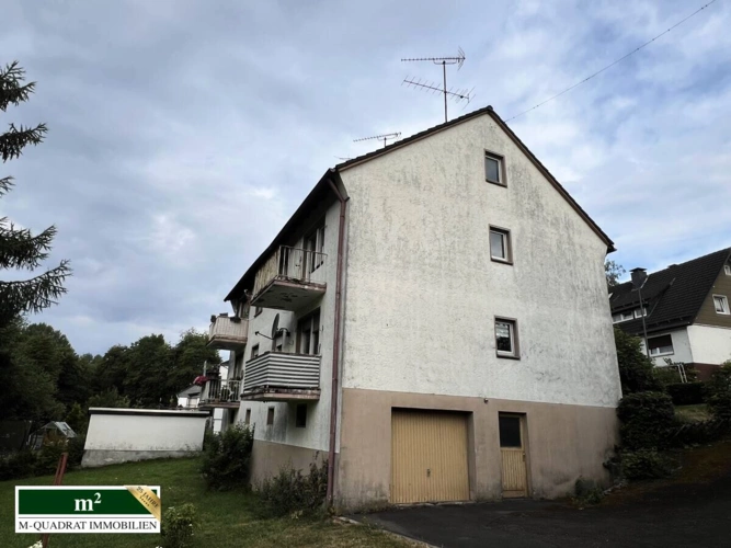 Hausansicht Balkone