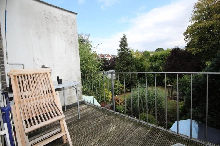 Balkon 1.OG rechts