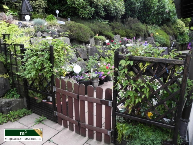 EG Garten Eingang