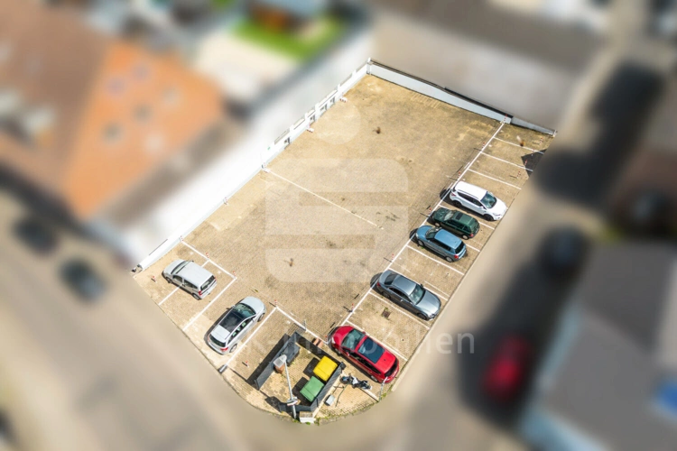 Parkplatz Drohnenaufnahme