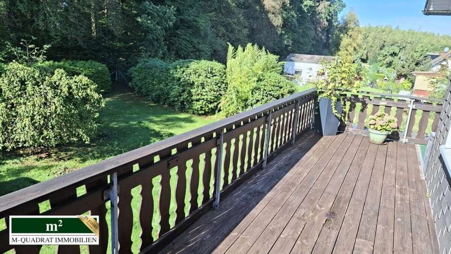 Balkon OG