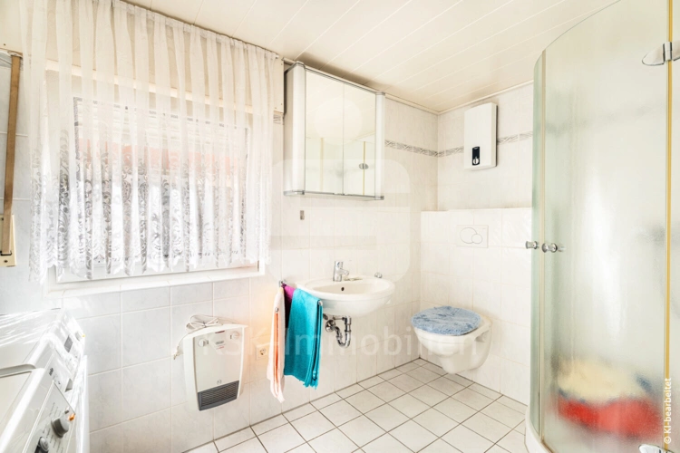 Erdgeschoss Badezimmer