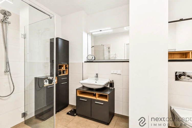 Modernes Badezimmer KI generiert