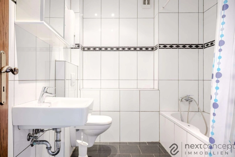 Badezimmer 1. OG