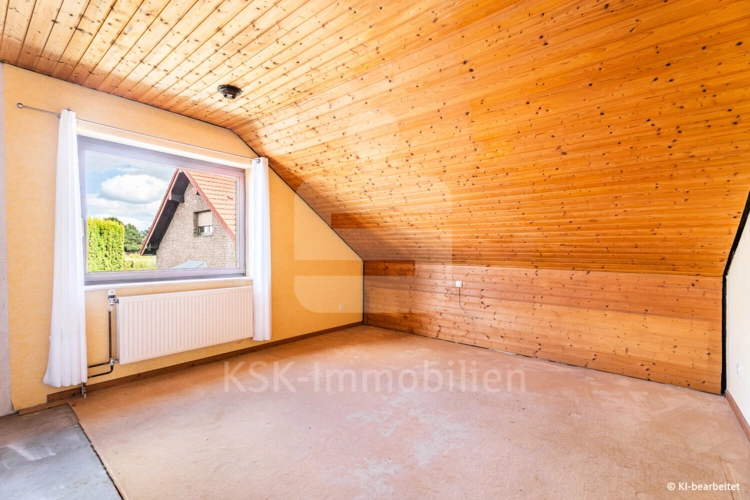 Dachgeschoss Zimmer 3