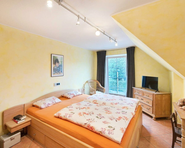 Schlafzimmer 1.OG