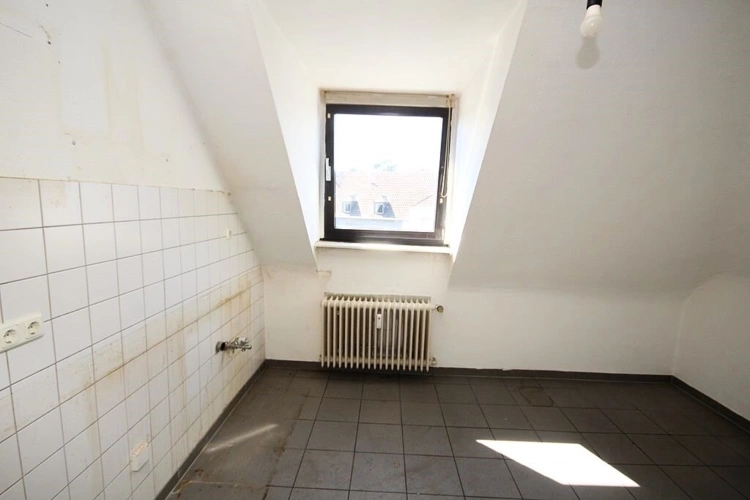 Küche in Dachgeschosswohung Haus Nr. 153