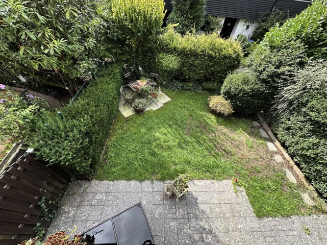 Garten und Terrasse EG