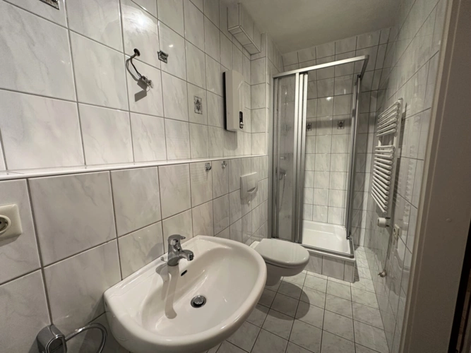 Badezimmer 1. OG