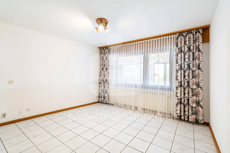Zimmer Kellergeschoss