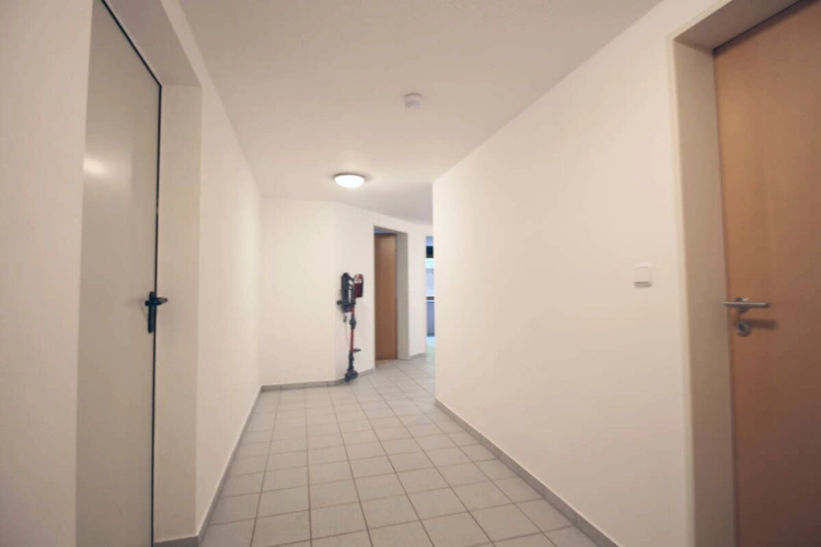 Keller- bzw. UG-Flur