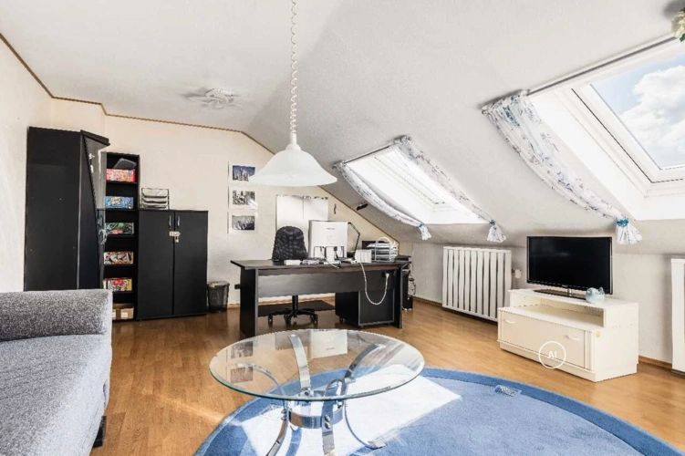 Kinderzimmer / Arbeitszimmer Obergeschoss
