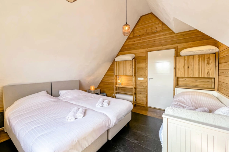 1.OG Schlafzimmer 3