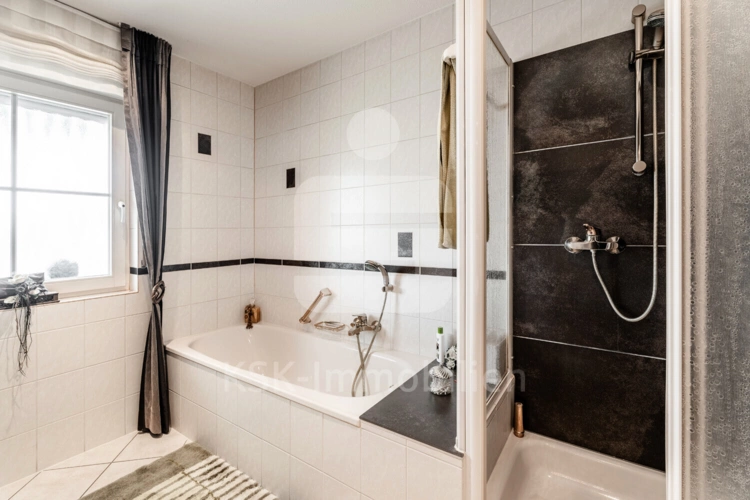 Badezimmer Erdgeschoss