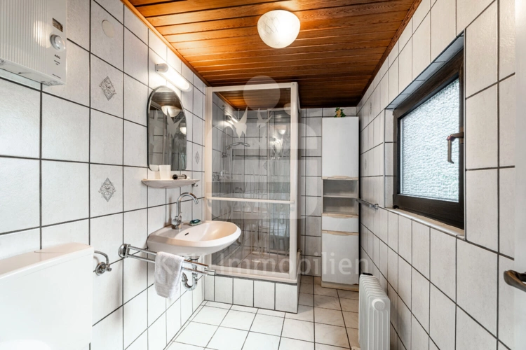 Badezimmer Erdgeschoss