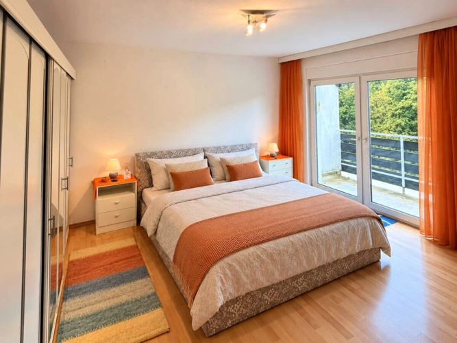 Schlafzimmer OG