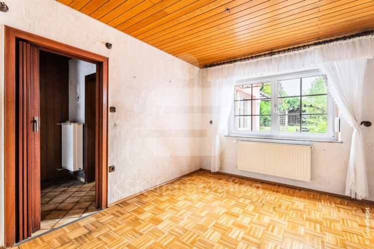 Erdgeschoss Zimmer