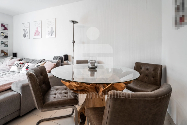Wohn- und Esszimmer