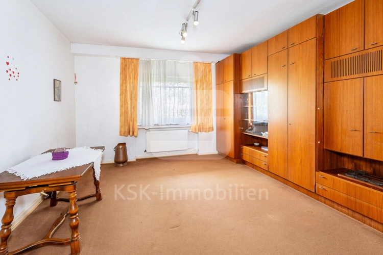 Zimmer Untergeschoss