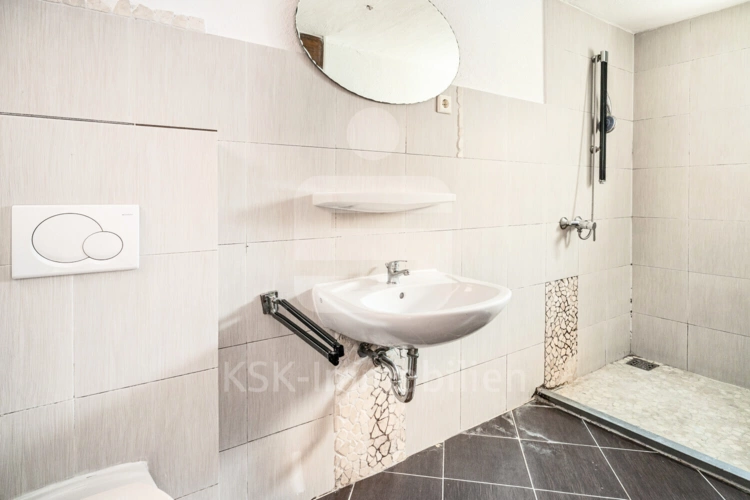 Erdgeschoss Badezimmer