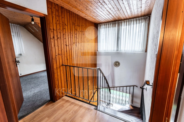 Flur Dachgeschoss Haus 5a