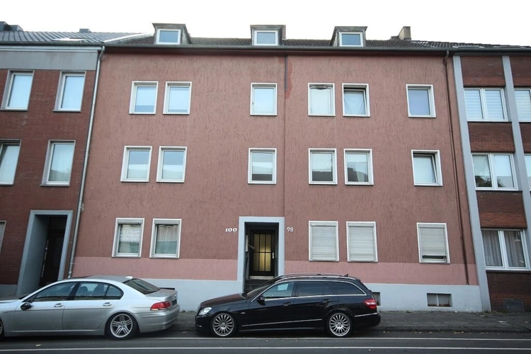 Fassade 98 - 100