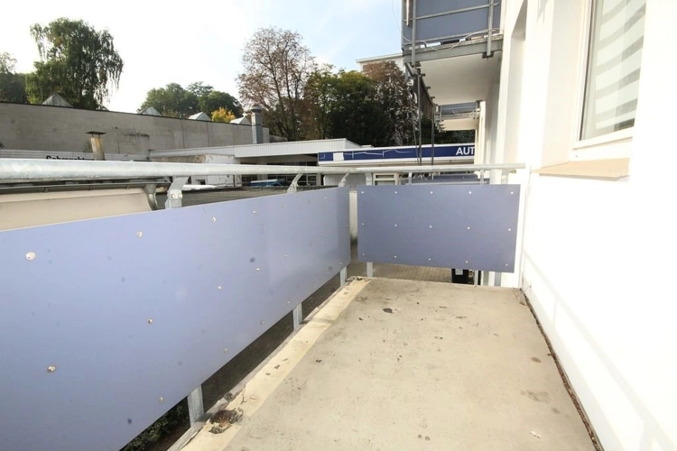 Beispielwohnung 94 - 96 Balkon