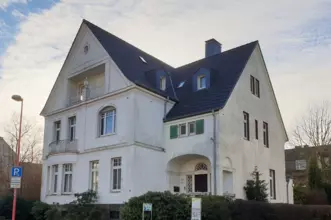 Villa " für Steuersparer - Handwerker - Liebhaber"
