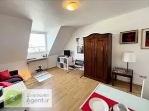 Möblierte 2-Zimmer-Wohnung mit Internet in Toplage,
Düsseldorf-Pempelfort, Lenné...