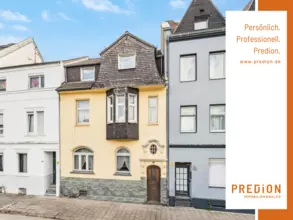 Hübsches Stadthaus mit Entwicklungspotenzial in Düsseldorf-Unterrath