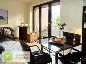 Möbliertes Apartment mit Südbalkon,
Neuss-Zentrum, Kirchstraße