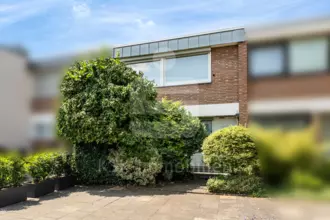 Reihenweise Glück - Haus gesucht, Zuhause gefunden.
