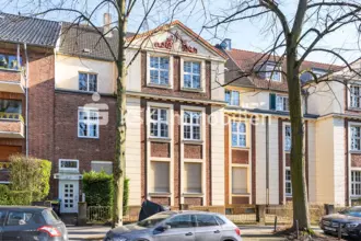 Altbaucharme trifft Investmentchance Mehrfamilienhaus in begehrter Lage von Köln...