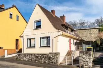 Ihr neues Zuhause im Herzen von Königswinter stilvoll, zentral und familienfreun...