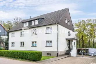 Immobilie mit vielfältiger Nutzung in ruhiger Seitenstraße.
