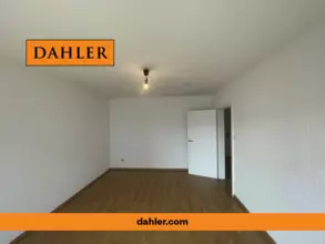Kaufen statt mieten: Ruhige 2-Zimmer-Wohnung mit idealem Schnitt in Rheydt!