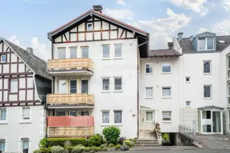 Solide Immobilie mit System: 7 Einheiten. Eine starke Investition...
