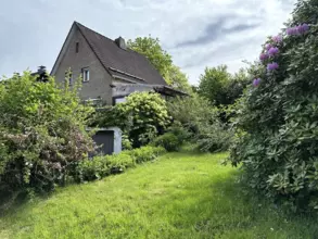 Einfamilienhaus vollverklinkert - Wintergarten - ca. 850 m² Naturgarten für hand...