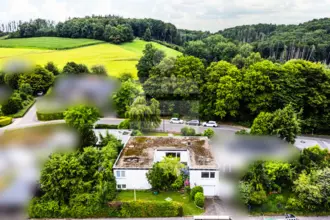 Verwirklichen Sie Ihre Wohnträume! Bungalow mit hoher Grundfläche!