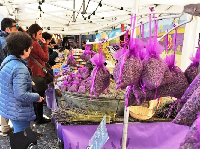 Lavendel-Markt